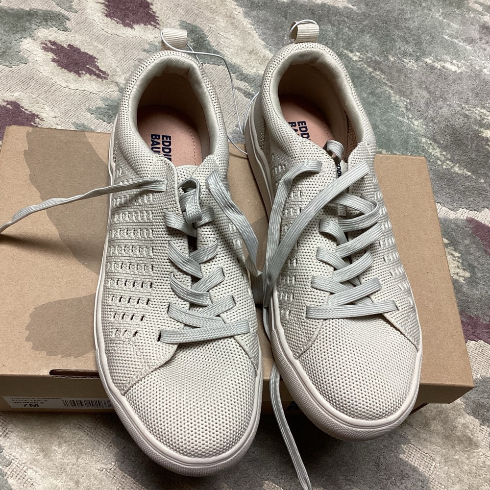 Eddie Bauer Leslie Women's Beige Knit Sneakers Size 7M New